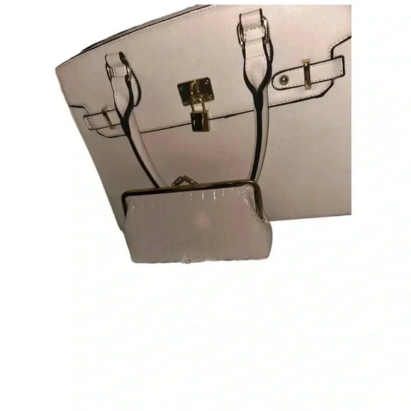 Structured Shoulder Bag. Very pretty! - Picture 8 of 14